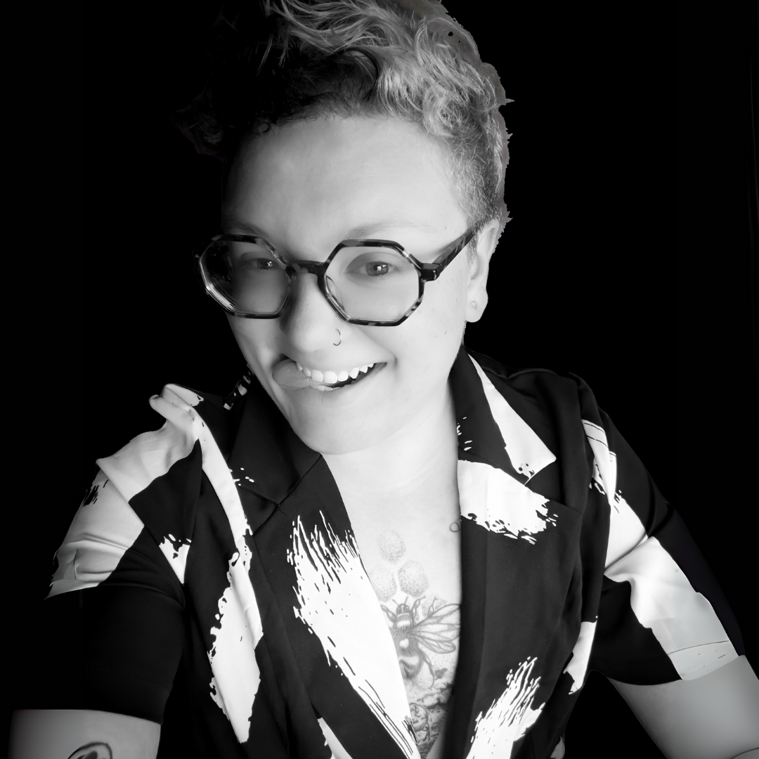 Stevie Bees Author Picture